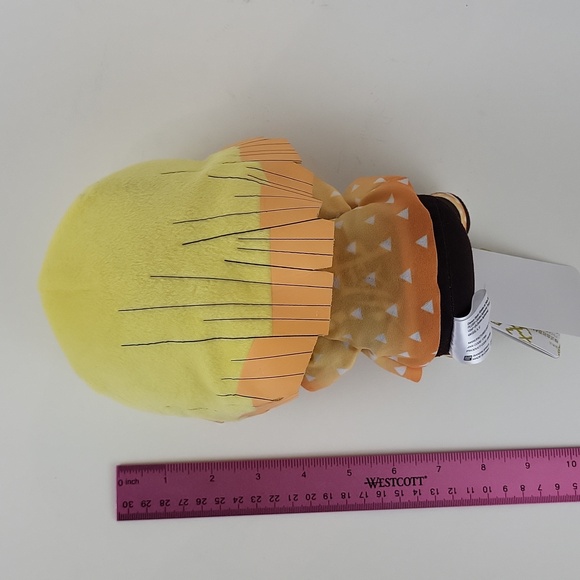 Banpresto Demon Slayer Kimetsu no Yaiba Plush Toy Doll Zenitsu Agatsuma - Picture 4 of 10